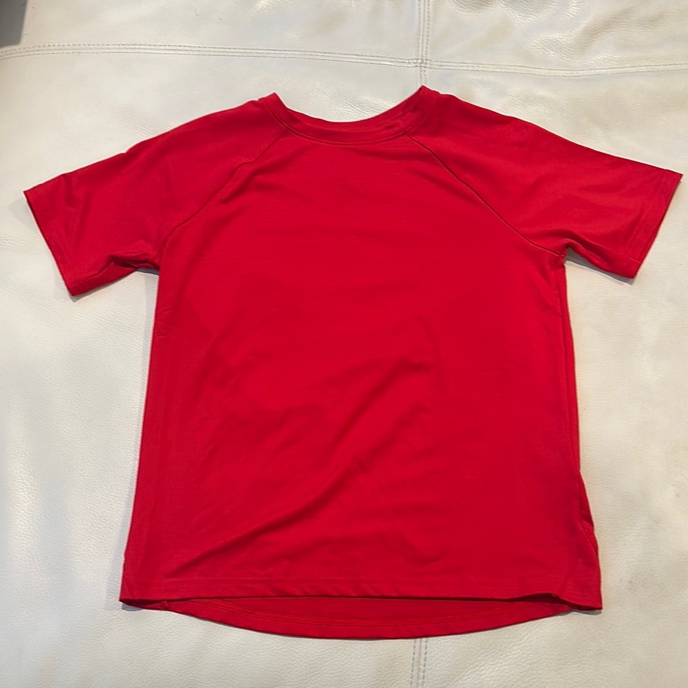 All in Motion Red Short Sleeve Tee with Crew Neck